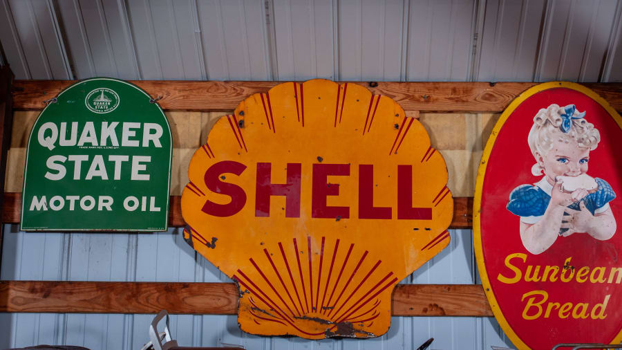 Shell Clamshell Porcelain Sign for Sale at Auction - Mecum Auctions