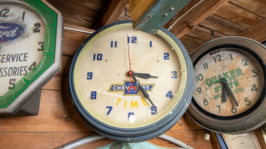 Chevrolet Time Neon Clock for Sale at Auction Mecum Auctions
