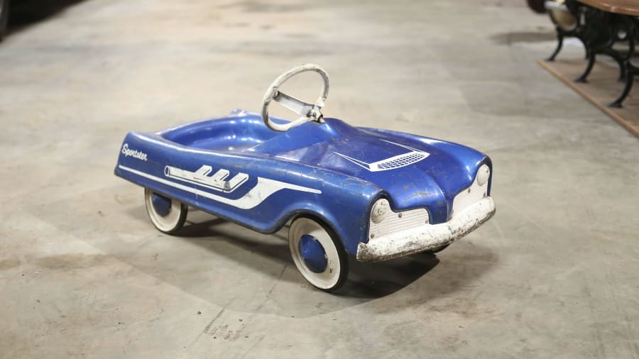 195657 Midwest Industries Jet Hawk Pedal Car for Sale at Auction