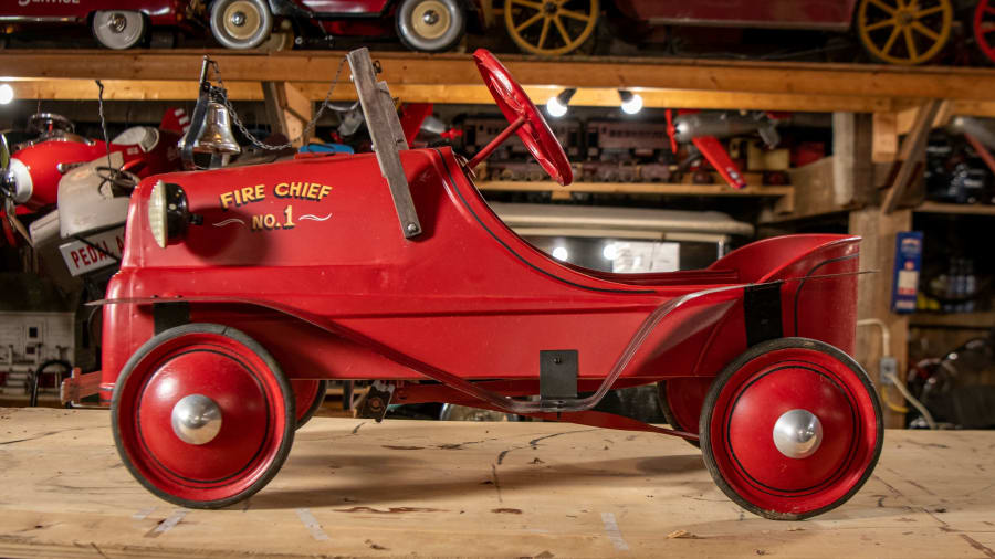 Garton Fire Chief Pedal Car For Sale At Elmers Auto And Toy Museum Collection 2022 As F386