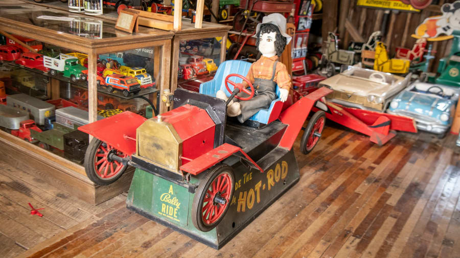 Bally Hot Rod Coin-Operated Machine
