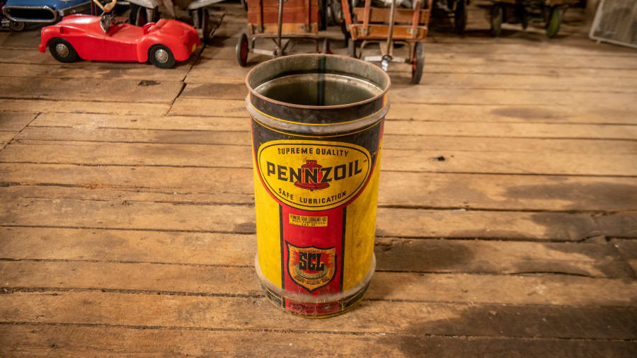 Pennzoil Oil Drum at Elmer's Auto & Toy Museum Collection 2022 as W328 Mecum Auctions