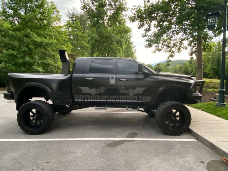 dodge ram 3500 lifted with stacks