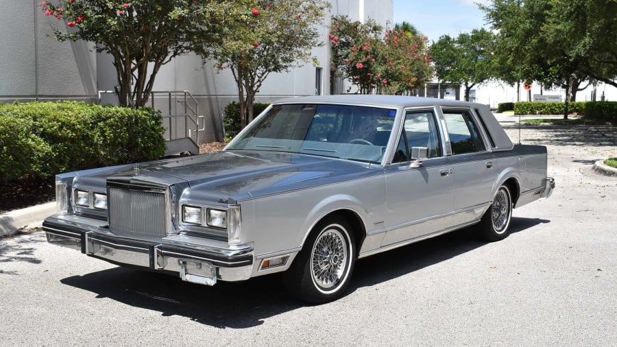 1983 Lincoln Town Car Cartier Edition for Sale at Auction Mecum Auctions