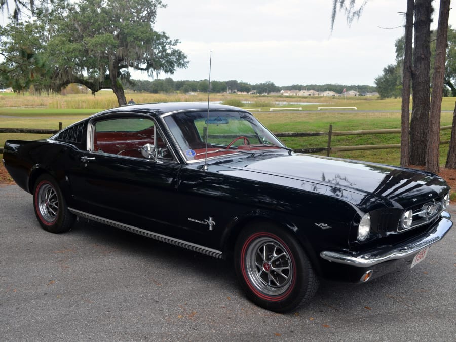 1965 Ford Mustang Fastback for Sale at Auction - Mecum Auctions