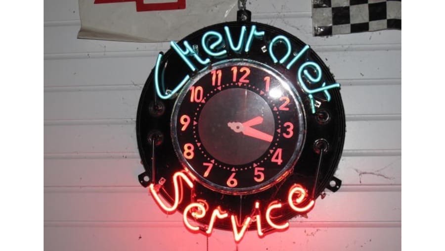 Chevrolet Service Glo Dial Neon Clock 22x22x6 for Sale at Auction Mecum Auctions