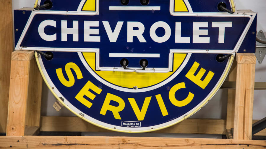 Chevrolet Dealership Super Service Neon Sign DSPN 49x41.5x17