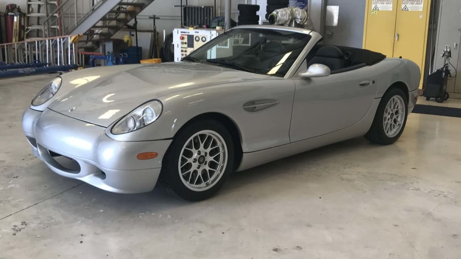 www.mecum.com