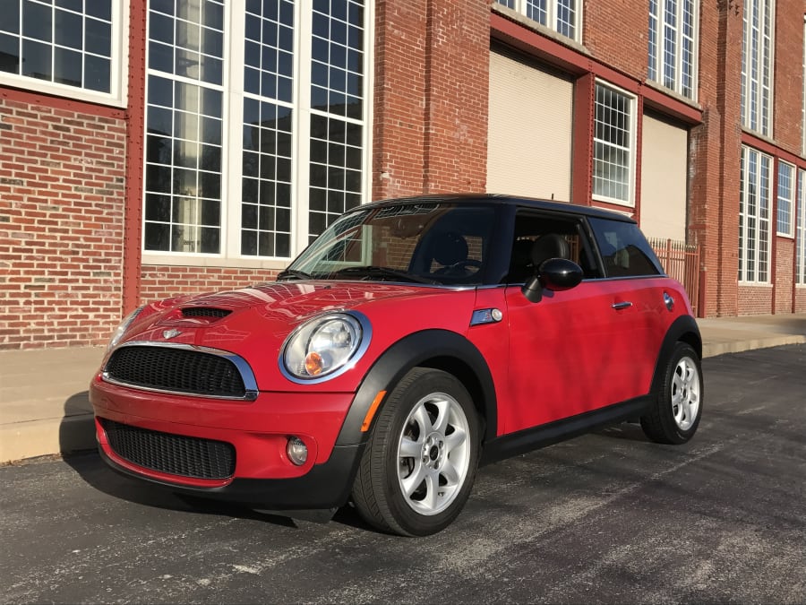 2010 Mini Cooper S at Kissimmee 2018 as L33.1 - Mecum Auctions