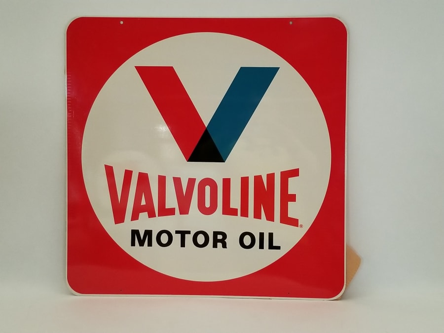 1969 Valvoline Curb Sign NOS In Box at Kissimmee 2018 as M142.1 - Mecum ...