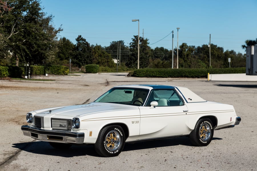 1975 Oldsmobile Hurst/Olds for Sale at Auction - Mecum Auctions