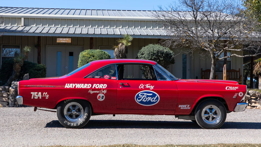 ミニカー　1/18 1966 Ford Fairlane 427 Prototype - Hayward Ford - Raced by Ed Terry [GMP-18974] 1/18 Ford Fairlane 427 Protoype 