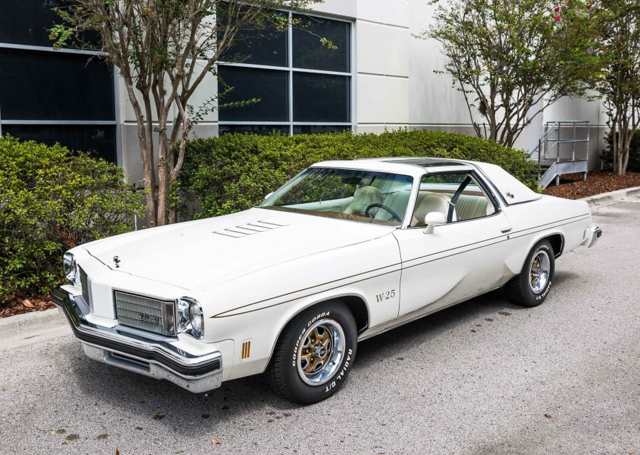 1975 Oldsmobile Hurst/Olds for Sale at Auction - Mecum Auctions