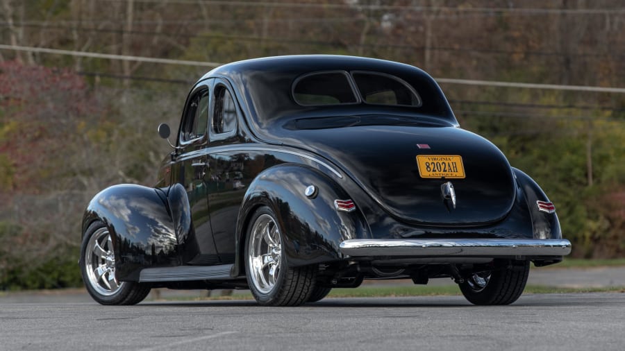 ミニカー Hot Rod 1940 Ford Coupe MOON Equipped Autographed Junior Johnson Diecast - 1940 Ford Coupe
