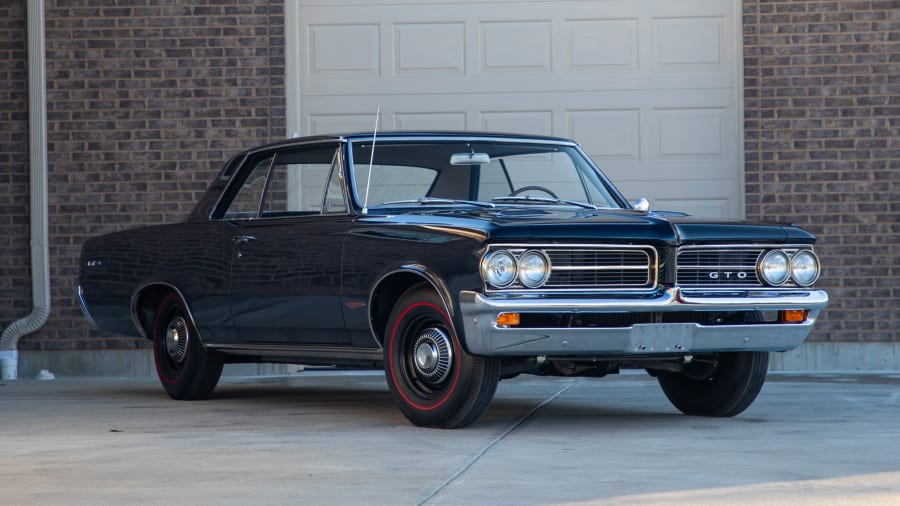 1964 Pontiac GTO Hardtop For Sale At Auction - Mecum Auctions