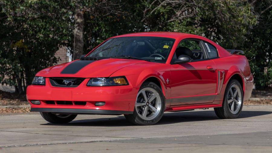 2003 Ford Mustang Mach 1