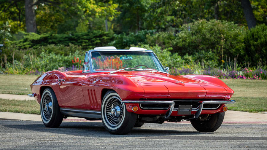 1965 Chevrolet Corvette Convertible for Sale at Auction - Mecum Auctions