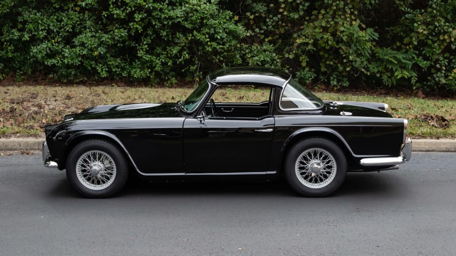 1962 Triumph TR4 Roadster For Sale At Auction - Mecum Auctions