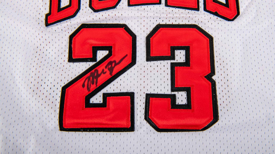 White Sox Michael Jordan Autographed Jersey at Kissimmee 2022 as M220 -  Mecum Auctions