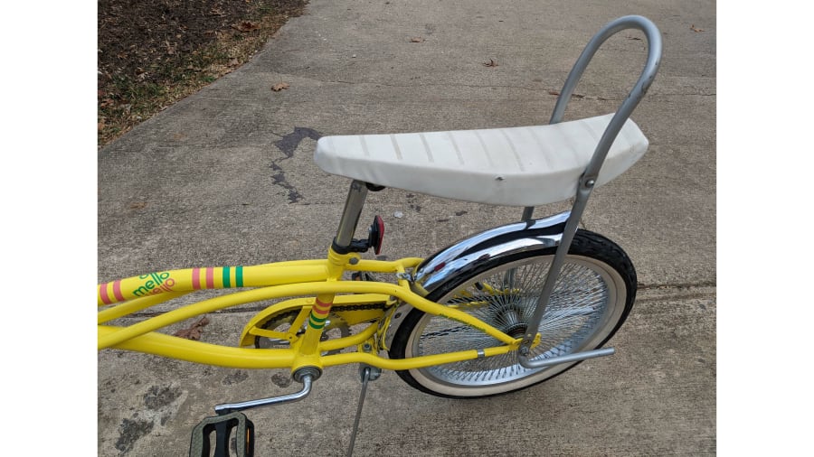 Mello yellow e best sale bikes