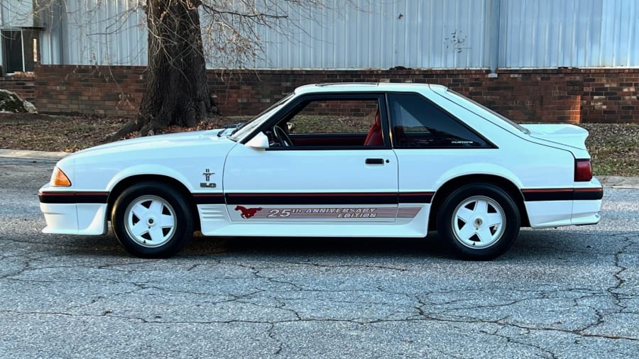 1989 Ford Mustang For Sale At Auction - Mecum Auctions