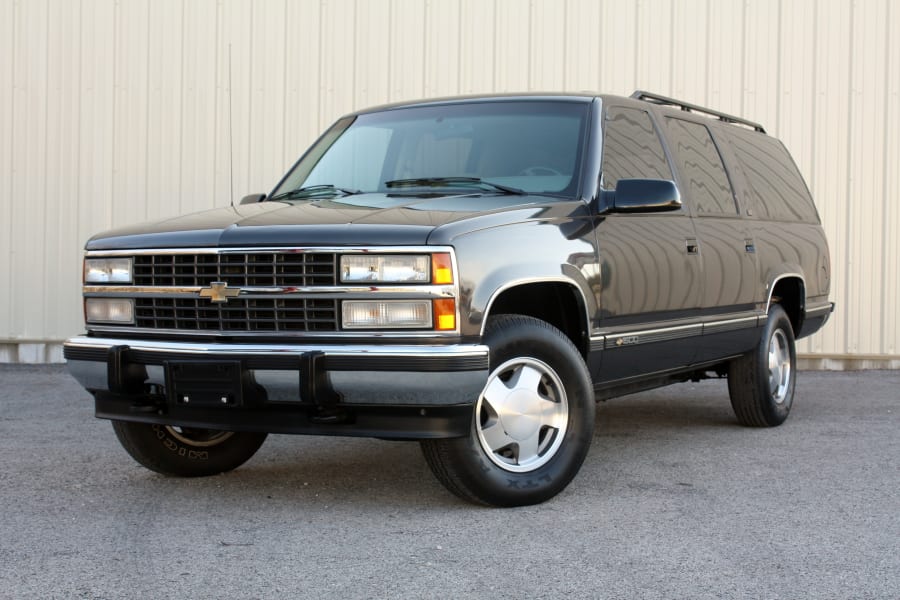 1992 Chevrolet Suburban For Sale At Auction - Mecum Auctions
