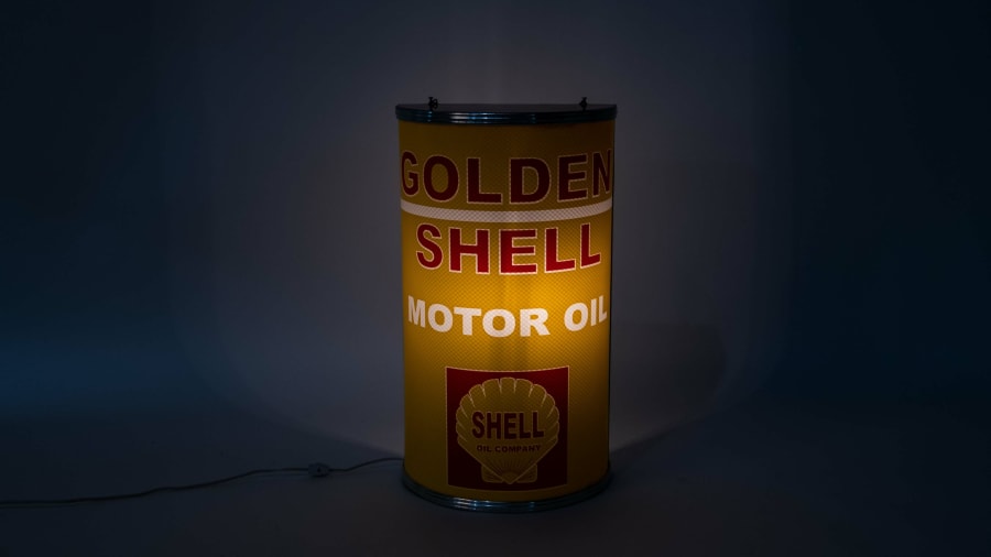Golden Shell Motor Oil Single-Sided Plastic Light For Sale At