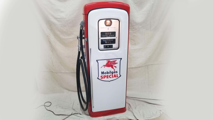 1952 Wayne Model 80 Gas Pump 58x22x18 for Sale at Auction Mecum Auctions