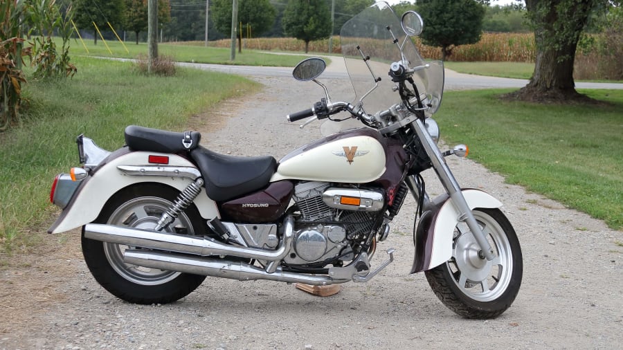 2002 Hyosung GV250 Alpha for Sale at Auction Mecum Auctions