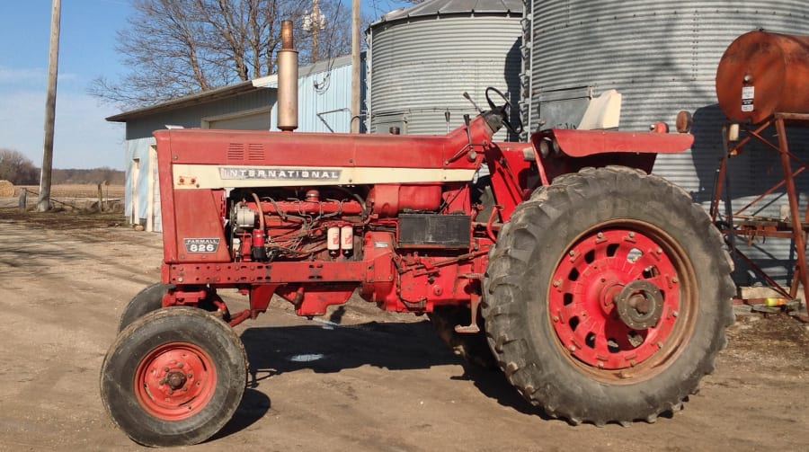 1970 IH 826 for Sale at Auction Mecum Auctions