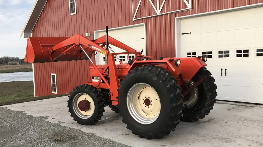 1977 Allis Chalmers 5050 MFWD With 400 Series Loader for sale at