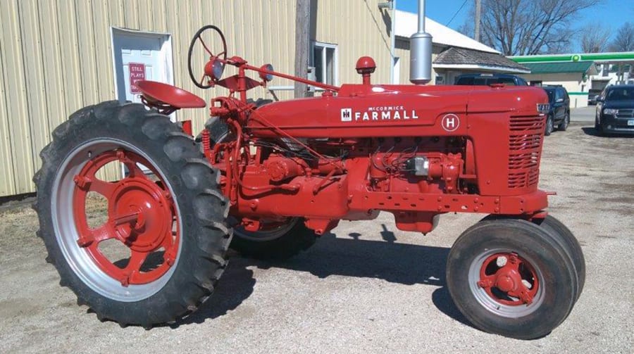 1945 Farmall H for Sale at Auction - Mecum Auctions