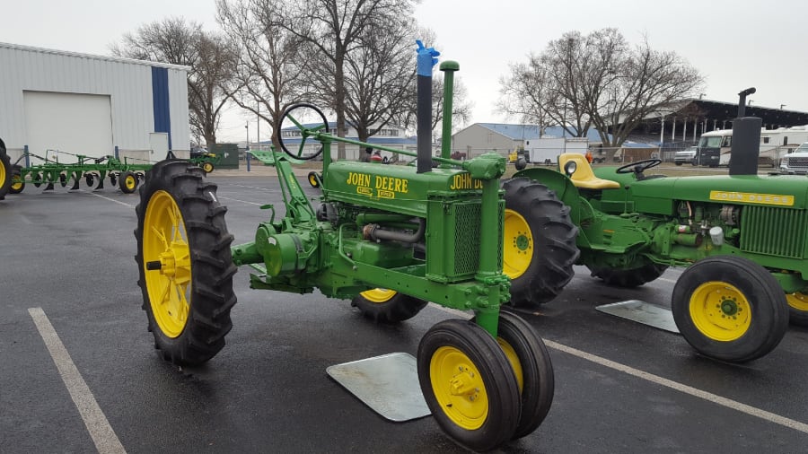 1937 John Deere B At Gone Farmin Spring Classic 2018 As S198 Mecum Auctions 