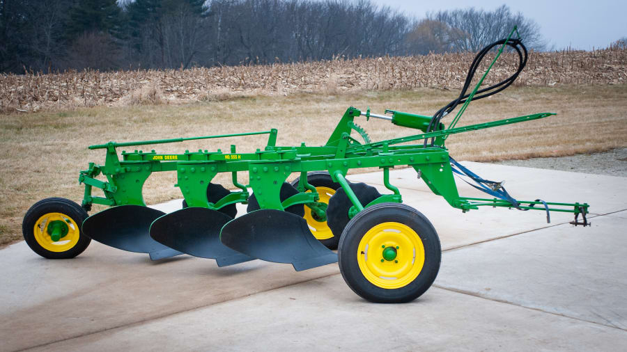 John Deere 555h Three Bottom Plow For Sale At Auction Mecum Auctions 8512