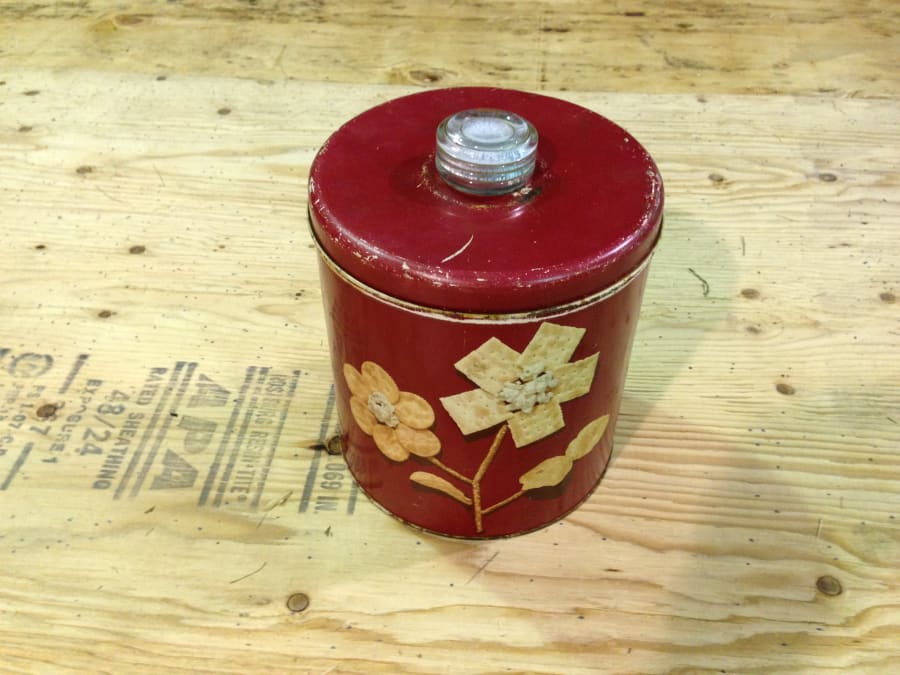 1940s Krispy Kan Cracker Tin for Sale at Auction Mecum Auctions