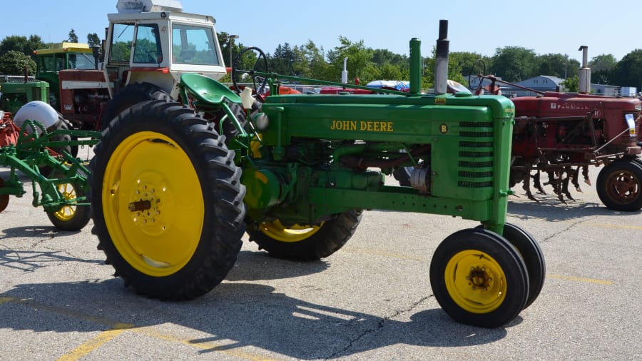 John Deere B for Sale at Auction Mecum Auctions