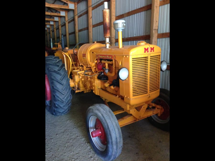 Minneapolis Moline G Standard at Gone Farmin' Walworth 2014 as S78