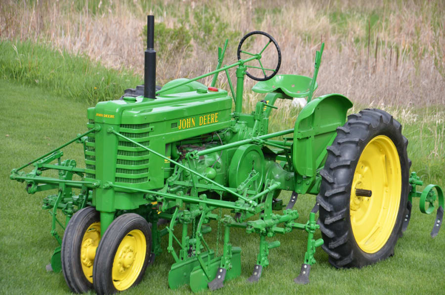 1944 John Deere H for Sale at Auction Mecum Auctions