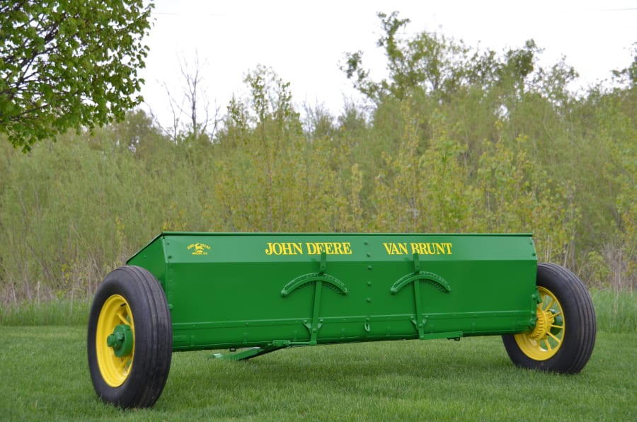 John Deere Van Brunt Lime Spreader for Sale at Auction Mecum Auctions