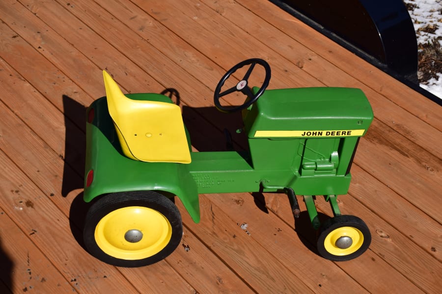John Deere Pedal Tractor For Sale At Auction Mecum Auctions 8752