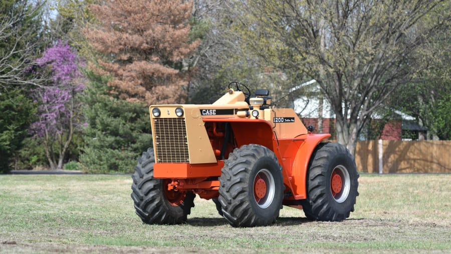 1965 J.I. Case 1200 Traction King for sale at The Abilene Machine