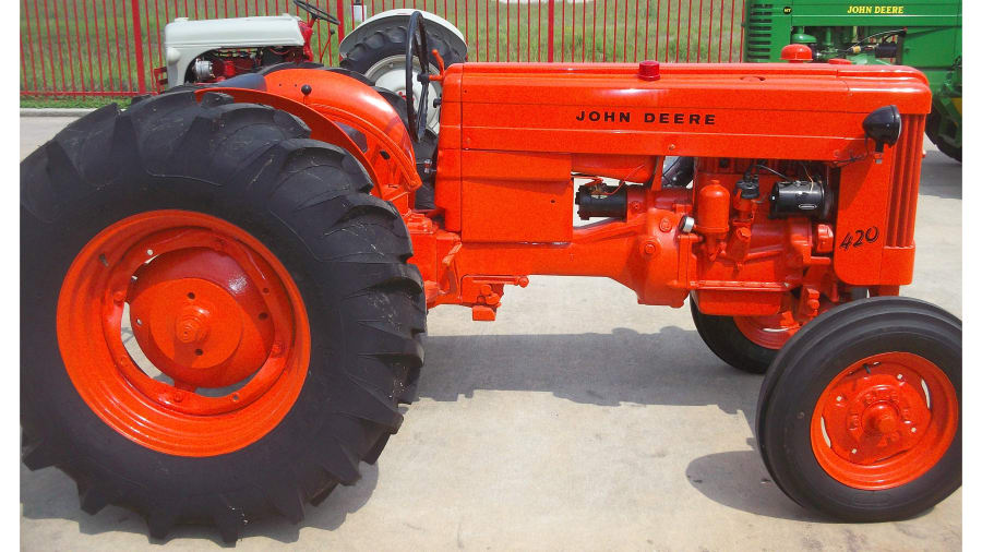 1956 John Deere 420 U at Gone Farmin' Iowa Premier 2017 as S81 - Mecum ...