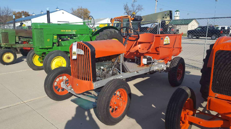 Toro Golf Course Tractor for Sale at Auction Mecum Auctions