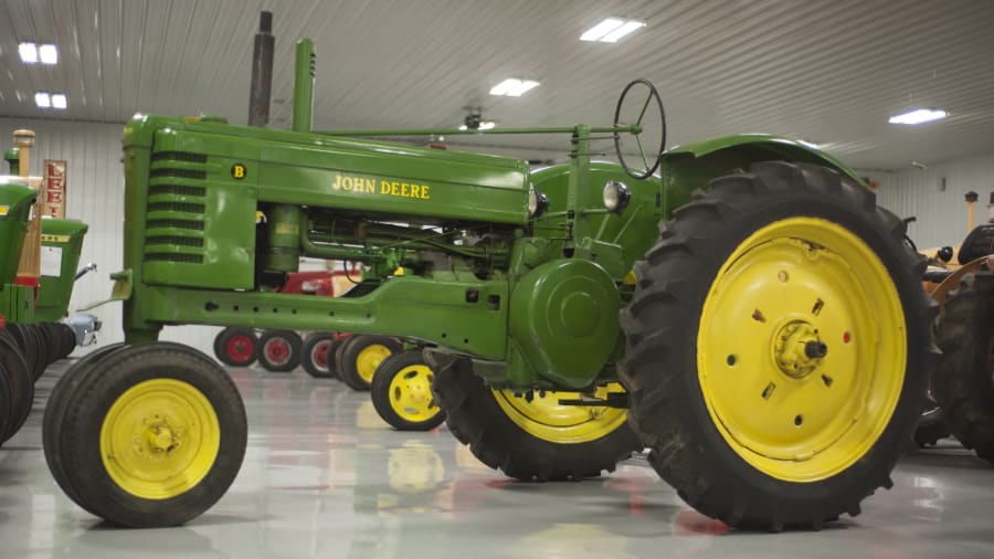1951 John Deere B for Sale at Auction Mecum Auctions