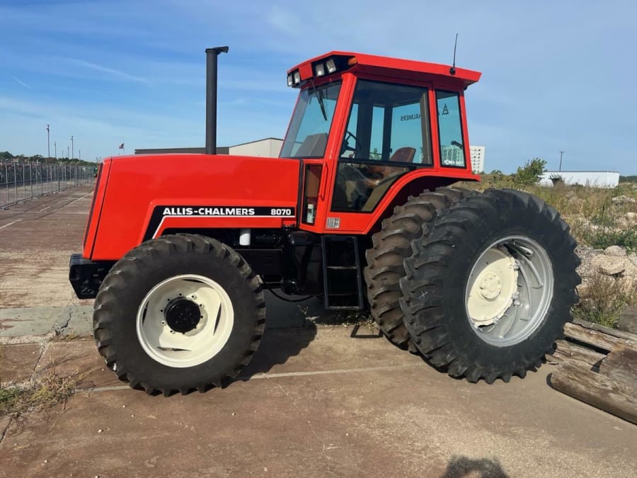 1984 AllisChalmers 8070 for sale at Gone Farmin' Fall Premier 2022 as