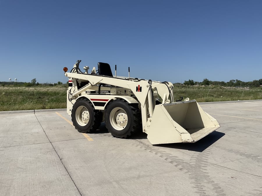 1975 International 3200 B Skid Loader for Sale at Auction Mecum Auctions