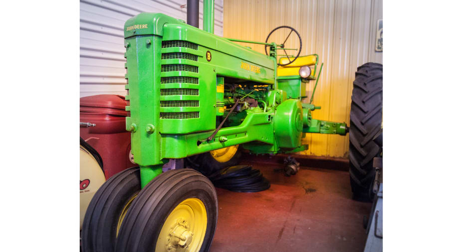 1951 John Deere B for Sale at Auction Mecum Auctions