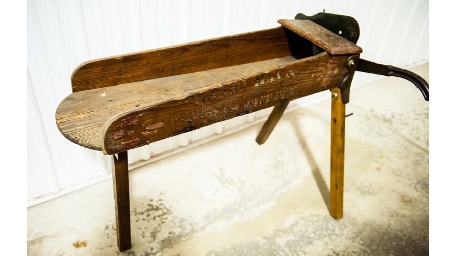 Handy Hay Plus Straw Cutter 35x46x30 for Sale at Auction Mecum Auctions