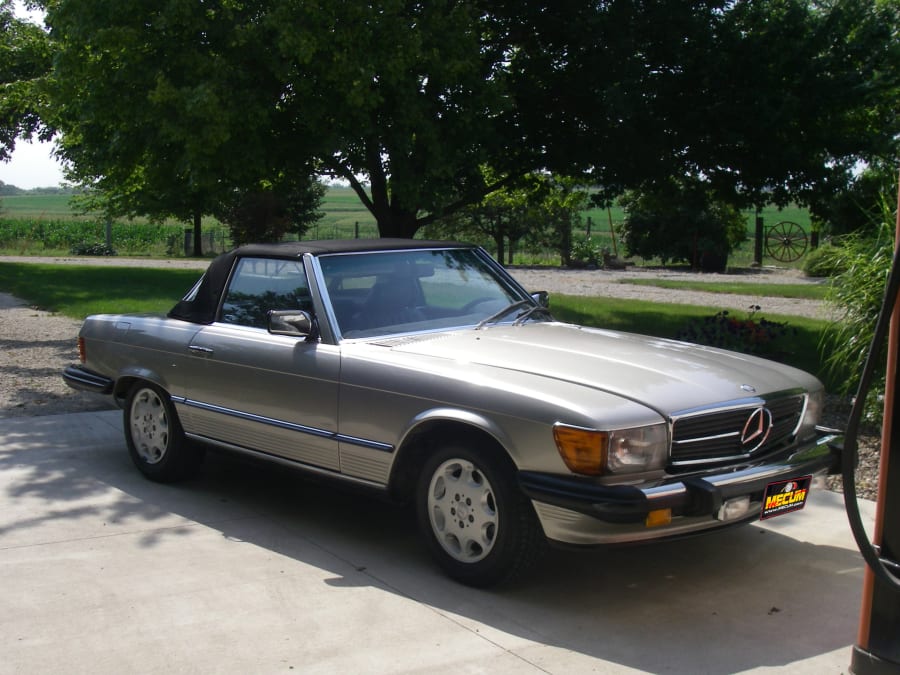 1984 MercedesBenz 380SL Convertible at Des Moines 2012 as S25 Mecum