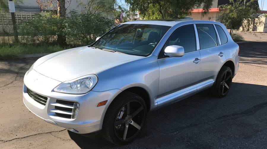 2008 Porsche Cayenne at Kansas City 2016 as F26 Mecum Auctions